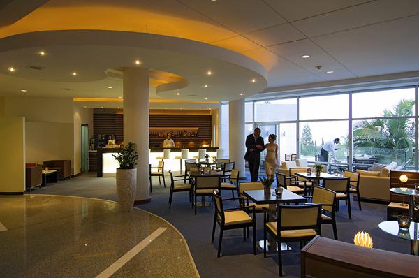 Stademos Hotels2-Clouds Lounge Bar