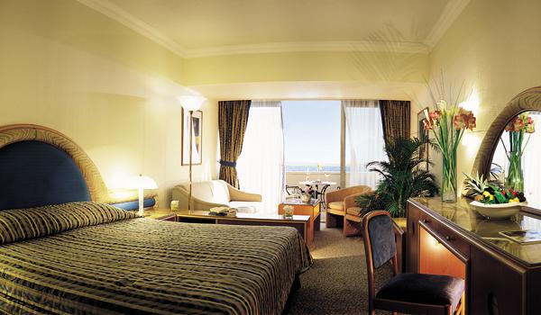 The Leading Hotels of the World Amathus HotelsPrivilege Junior Suite Sea View
