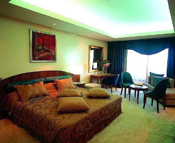 Presidential Suite