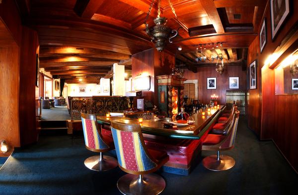 Felsen bar