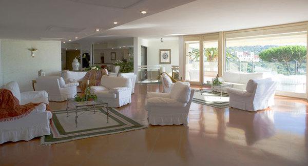 Relais & Ch&#226;teauxBaglioni Hotels
