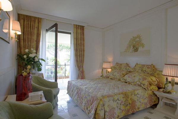 Relais & Ch&#226;teauxBaglioni Hotels