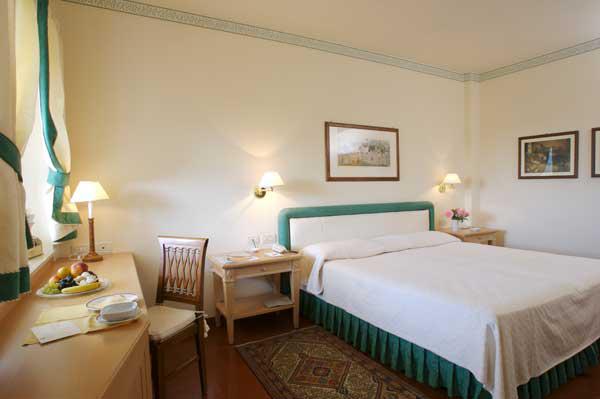 Relais & Ch&#226;teauxDeluxe Room