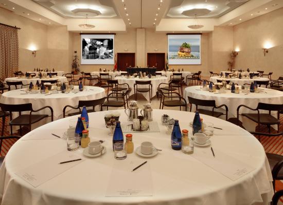 The Leading Hotels of the World Kempinski HotelsPoniente Meeting Room