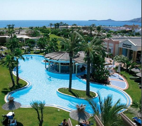 Great Hotels of the WorldSwimming Pool