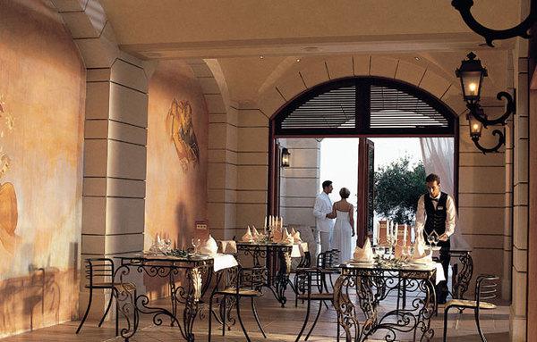 Great Hotels of the WorldGrecotel Hotels & ResortsOdysseus Cocktail Bar