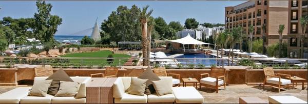 Great Hotels of the WorldTerrace