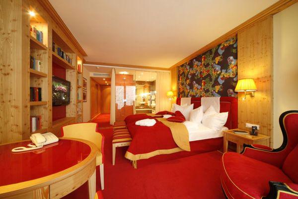 Leading Hotels of the World 