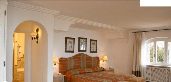 Relais & Ch&#226;teauxRooms