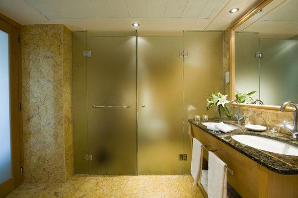 Constantinou Bros HotelsBathroom