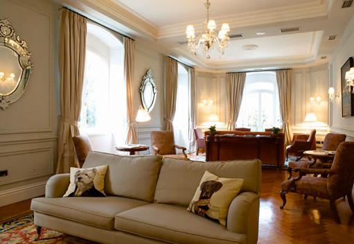 Epoque Hotels