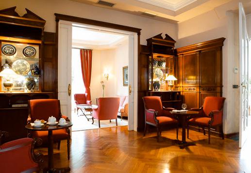 Epoque Hotels