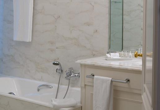 Epoque HotelsBathroom