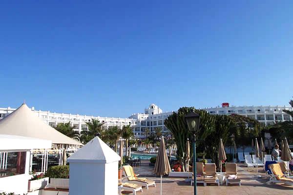 Riu Hotels & Resorts