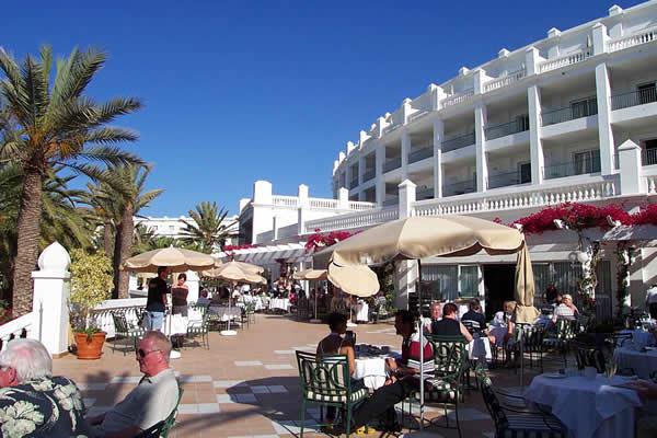 Riu Hotels & Resorts