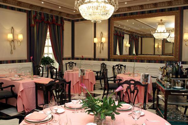 Epoque Hotels