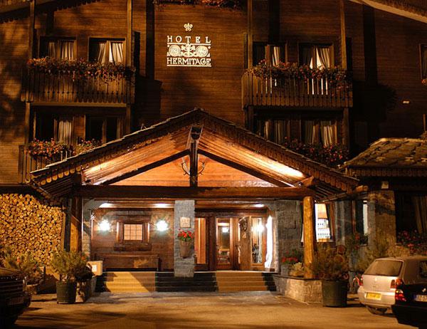 Relais & Ch&#226;teaux