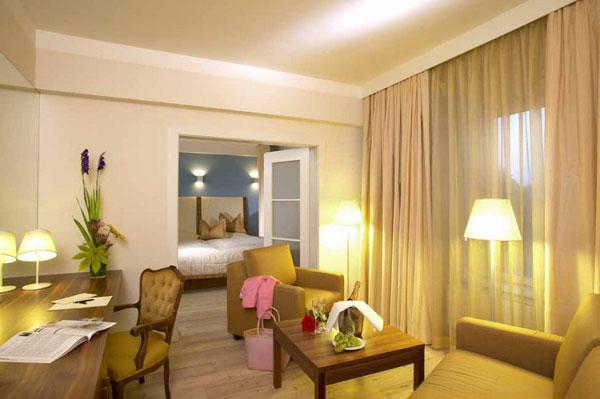 Austria Hotels InternationalSPA Suite
