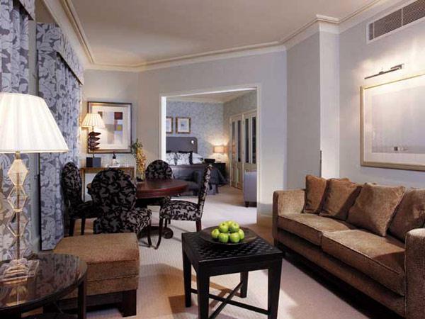 The Pride of Britain HotelsHighgrove Associates Grosvenor Property & PartnershipEaton EstateThe Small Luxury HotelsPresidential-Suite-Lounge