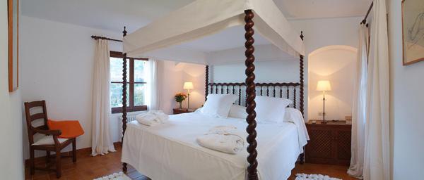 Small Luxury Hotels of the WorldOrient-Express Hotels, Trains & CruisesVilla Bedroom
