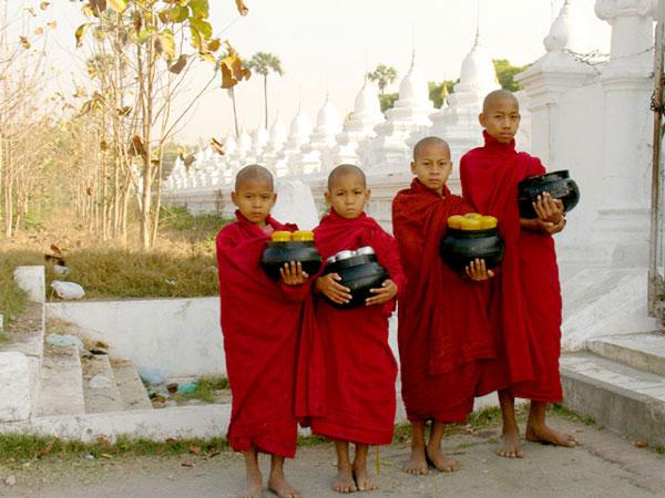 Monkes